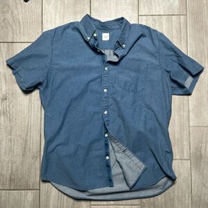 GAP Men's Casual Denim Blue Button Down Shirt
